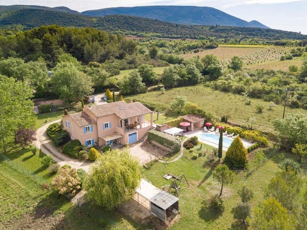 Le Mas Du Miel D'Or, 12 Pers, Au Coeur Du Luberon, Air-Conditionne, Piscine, Propriete De 5000 M2 Vila Villars  Exterior foto